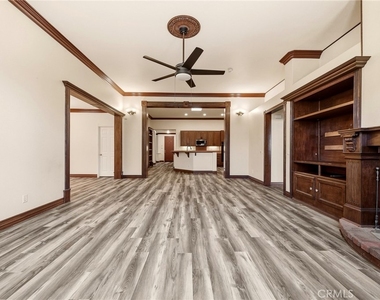 13724 Beaconsfield - Photo Thumbnail 31
