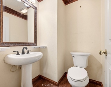 13724 Beaconsfield - Photo Thumbnail 42