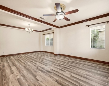 13724 Beaconsfield - Photo Thumbnail 6