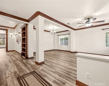 13724 Beaconsfield - Photo Thumbnail 9