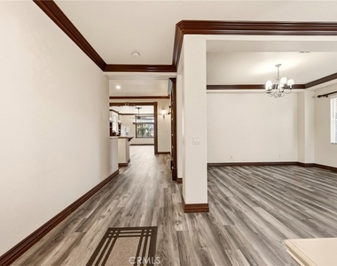 13724 Beaconsfield - Photo Thumbnail 5