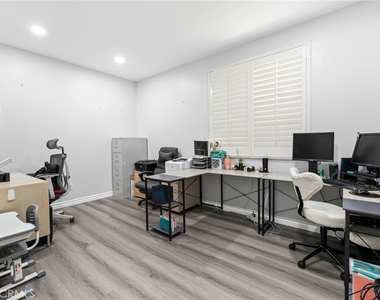 15881 Madelyn Court - Photo Thumbnail 17