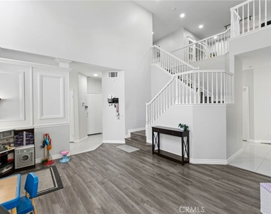 15881 Madelyn Court - Photo Thumbnail 7