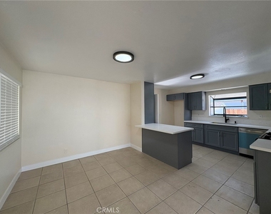 13233 East End Ave - Photo Thumbnail 18
