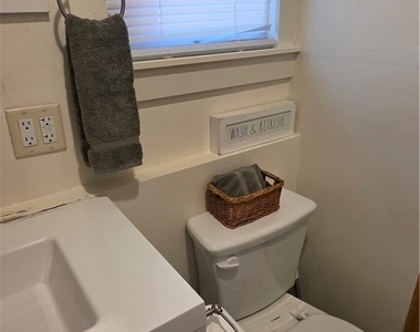 301 E Barker - Photo Thumbnail 22