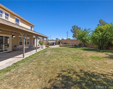 43023 Artesia Court - Photo Thumbnail 24