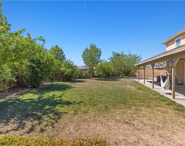 43023 Artesia Court - Photo Thumbnail 27