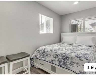 1816 W 22nd - Photo Thumbnail 5