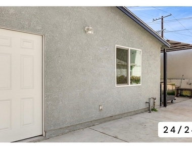 1816 W 22nd - Photo Thumbnail 1