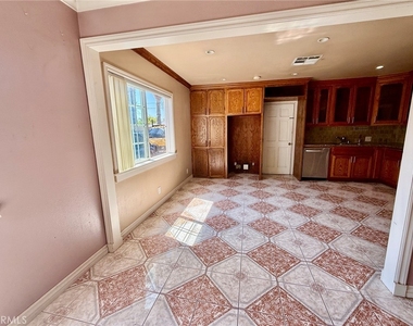 11322 Covello - Photo Thumbnail 6