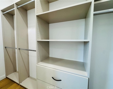 7744 1/2 Vassar Avenue - Photo Thumbnail 20