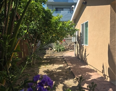 421 W Lexington - Photo Thumbnail 17
