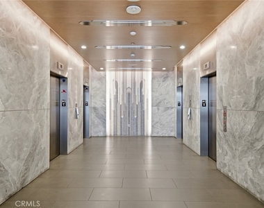 877 Francisco - Photo Thumbnail 21