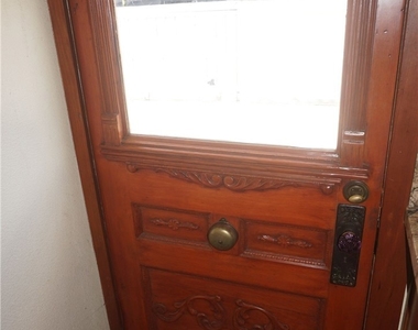 191 N Grand Street - Photo Thumbnail 18