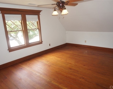 191 N Grand Street - Photo Thumbnail 11