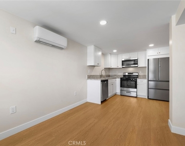 3020 E 3rd - Photo Thumbnail 8