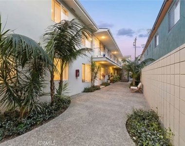 3020 E 3rd - Photo Thumbnail 21