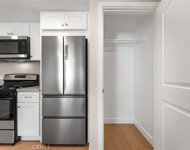 3020 E 3rd - Photo Thumbnail 12