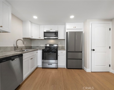 3020 E 3rd - Photo Thumbnail 10
