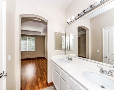 1314 Sheller Drive - Photo Thumbnail 27