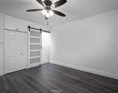 2023 Border Avenue - Photo Thumbnail 30