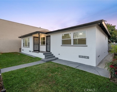 2023 Border Avenue - Photo Thumbnail 4