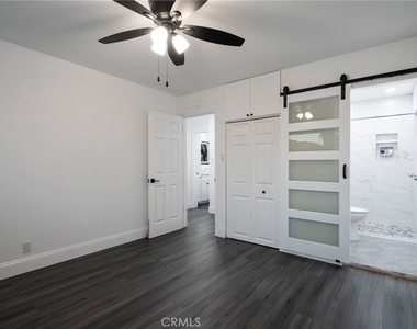 2023 Border Avenue - Photo Thumbnail 31