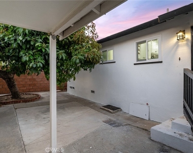 2023 Border Avenue - Photo Thumbnail 40