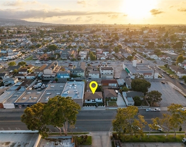 2023 Border Avenue - Photo Thumbnail 41