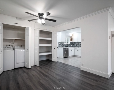 2023 Border Avenue - Photo Thumbnail 15