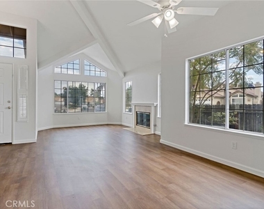 39563 Chabot Circle - Photo Thumbnail 6