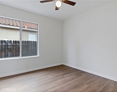 39563 Chabot Circle - Photo Thumbnail 20