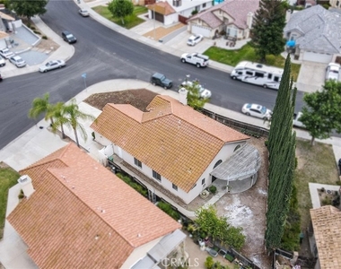 39563 Chabot Circle - Photo Thumbnail 3