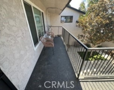 243 E Blueridge Avenue - Photo Thumbnail 8
