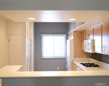 200 Pacific Coast Hwy - Photo Thumbnail 25