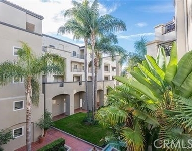 200 Pacific Coast Hwy - Photo Thumbnail 22