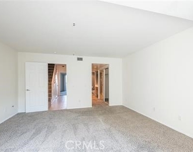 200 Pacific Coast Hwy - Photo Thumbnail 9