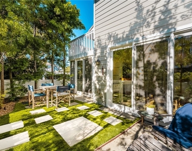 16 Sudbury #72 - Photo Thumbnail 10