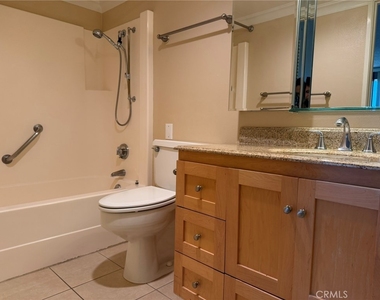 24055 Paseo Del Lago - Photo Thumbnail 7