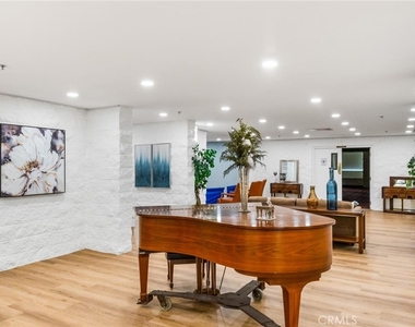 24055 Paseo Del Lago - Photo Thumbnail 19