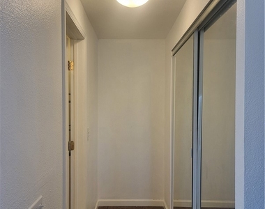 2400 Indian Creek - Photo Thumbnail 7