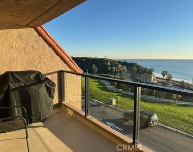 250 Avenida Lobeiro - Photo Thumbnail 6