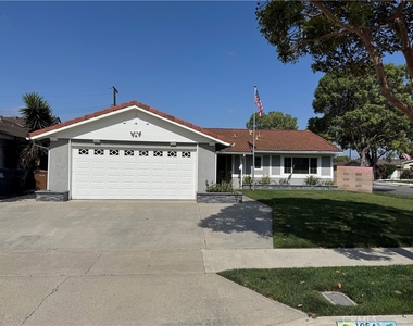 12541 Scandia - Photo Thumbnail 1