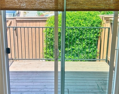 26765 Calle Maria - Photo Thumbnail 14
