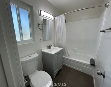 685 E Vista Chino - Photo Thumbnail 19