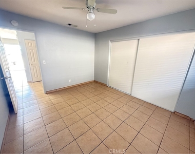 16580 Pine Street - Photo Thumbnail 3