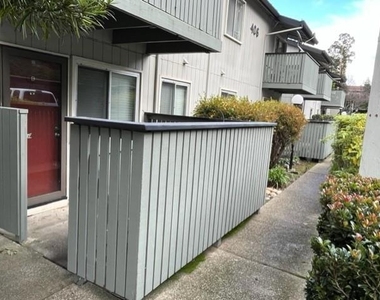 406 Boardwalk Avenue - Photo Thumbnail 12