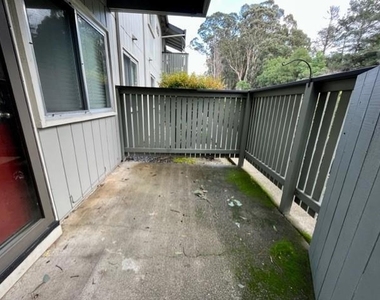 406 Boardwalk Avenue - Photo Thumbnail 11