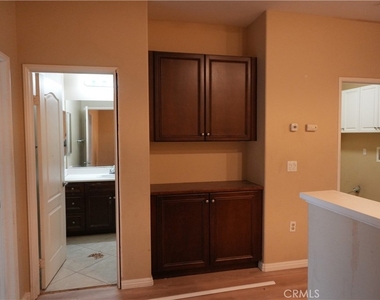 30505 Canyon Hills - Photo Thumbnail 5