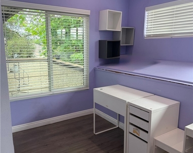 15050 Sherman Way - Photo Thumbnail 15